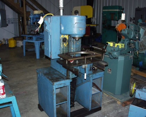 MC 3794 Denison Hyd 4 ton Press2
